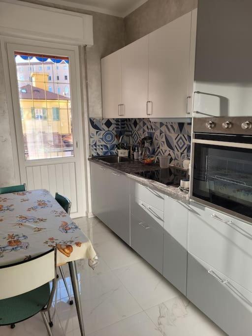 Bilocale: 5 Minuti Dall'Ariston Sanremo Exteriér fotografie